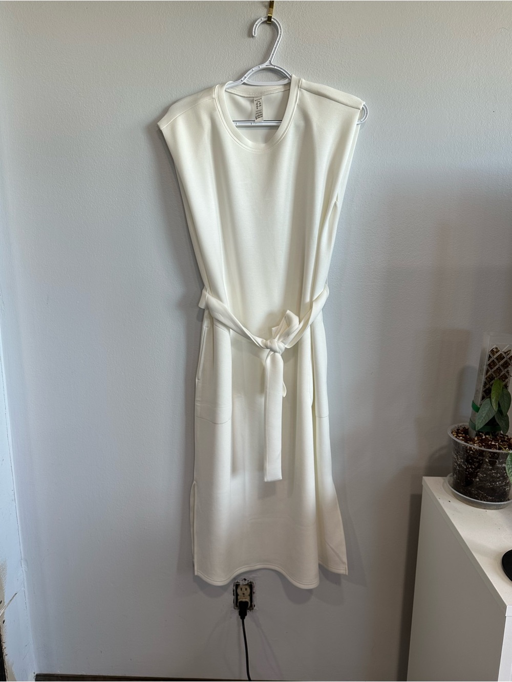 SPANX AirEssentials Ivory Belted Midi Dress L/XL Pockets Side Slits NWOT